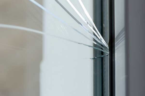 Signs your window needs to be replaced by LIfetime Windows & Doors in Portland OR